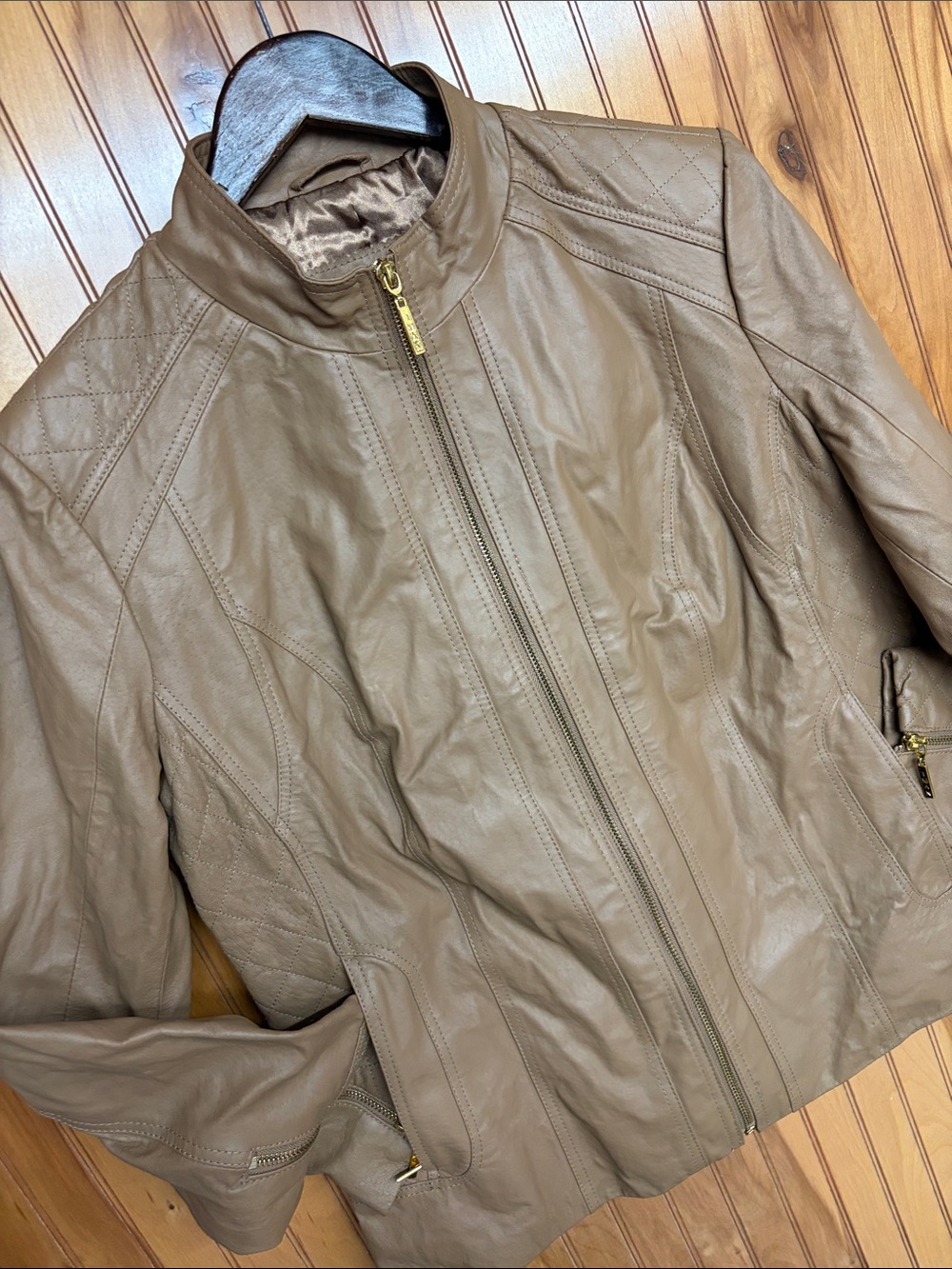 IMAN Taupe 100% Genuine Leather Quilted Biker Jacket, New Without Tags, Size L
